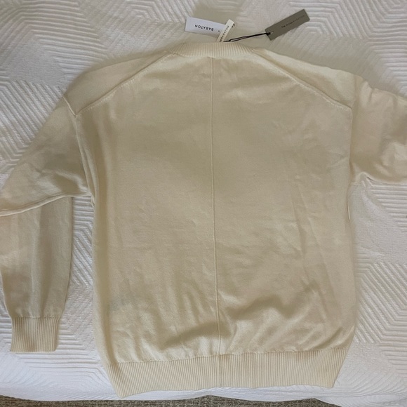 Aritzia Cotton-Cashmere Cream Sweater - Picture 10 of 11